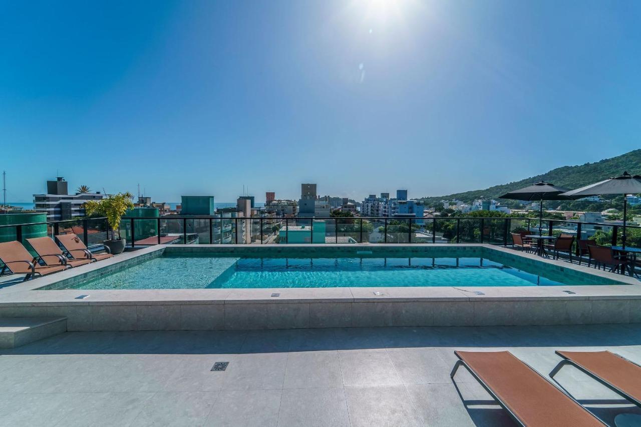 Adra 106 - Apartamento No Centro De Bombinhas - Rooftop Com Piscina E Academia - A Poucos Metros Da Praia - 外观 照片