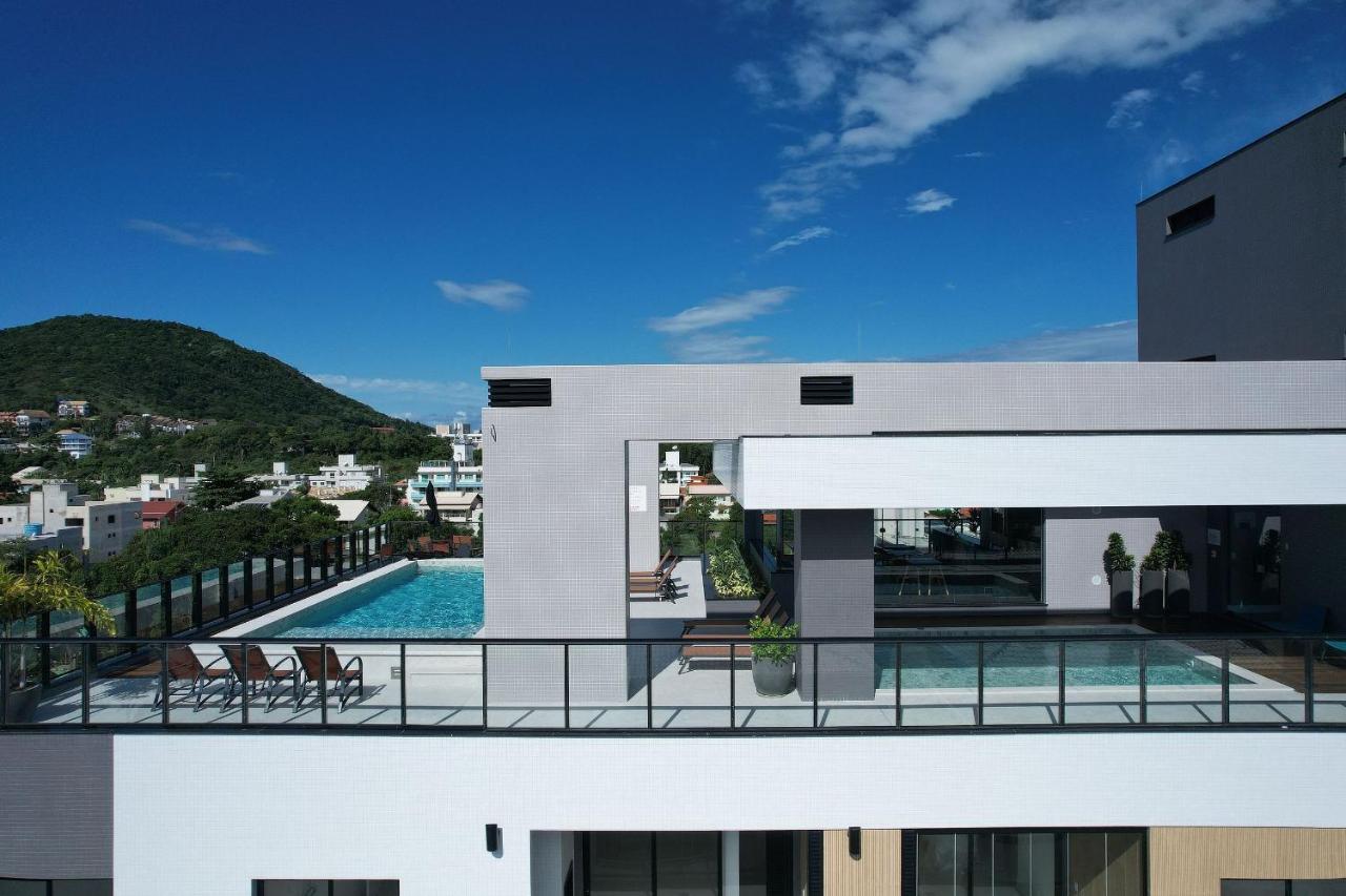 Adra 106 - Apartamento No Centro De Bombinhas - Rooftop Com Piscina E Academia - A Poucos Metros Da Praia - 外观 照片