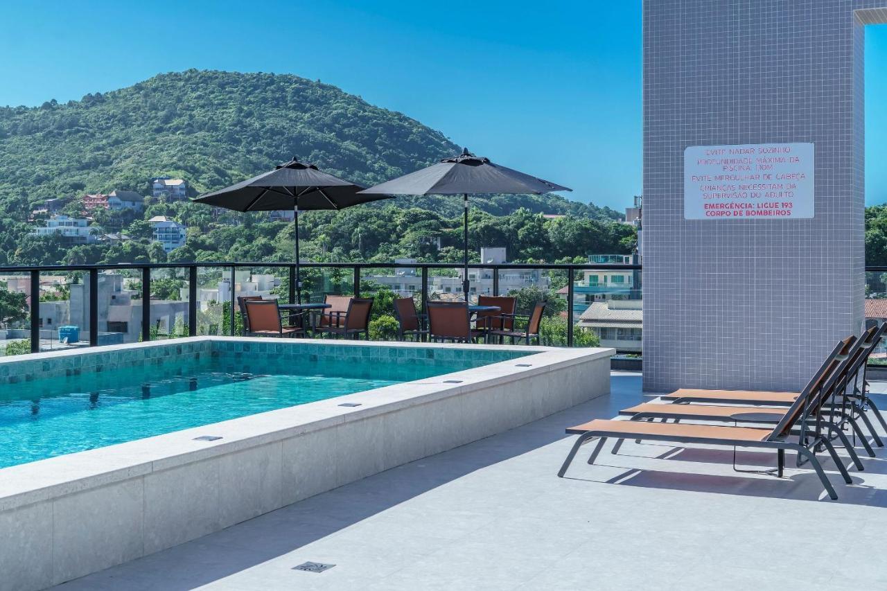 Adra 106 - Apartamento No Centro De Bombinhas - Rooftop Com Piscina E Academia - A Poucos Metros Da Praia - 外观 照片
