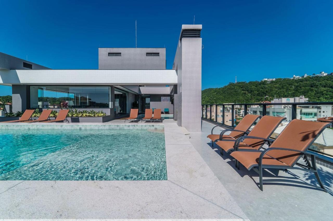 Adra 106 - Apartamento No Centro De Bombinhas - Rooftop Com Piscina E Academia - A Poucos Metros Da Praia - 外观 照片