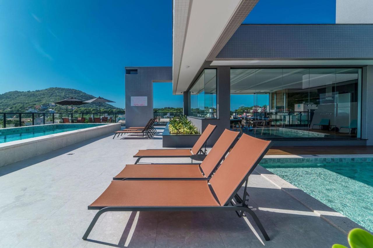 Adra 106 - Apartamento No Centro De Bombinhas - Rooftop Com Piscina E Academia - A Poucos Metros Da Praia - 外观 照片