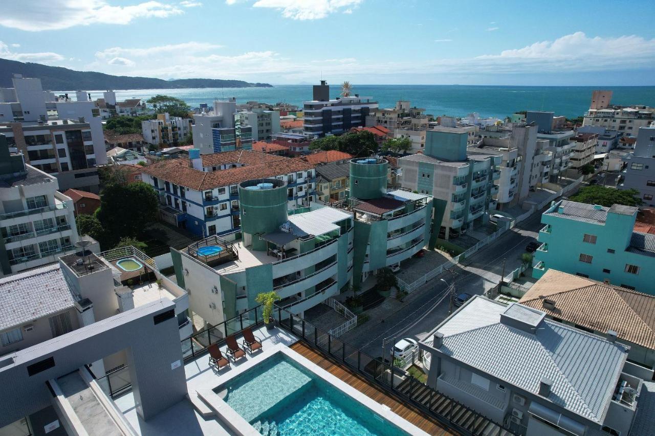 Adra 106 - Apartamento No Centro De Bombinhas - Rooftop Com Piscina E Academia - A Poucos Metros Da Praia - 外观 照片